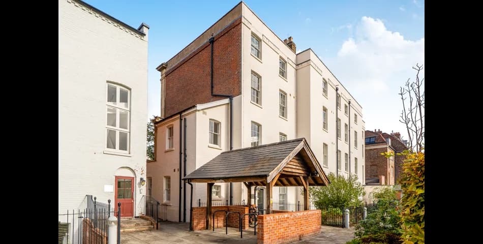 Property Image 12