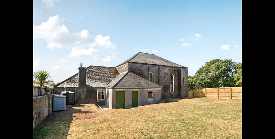 Property Image 11