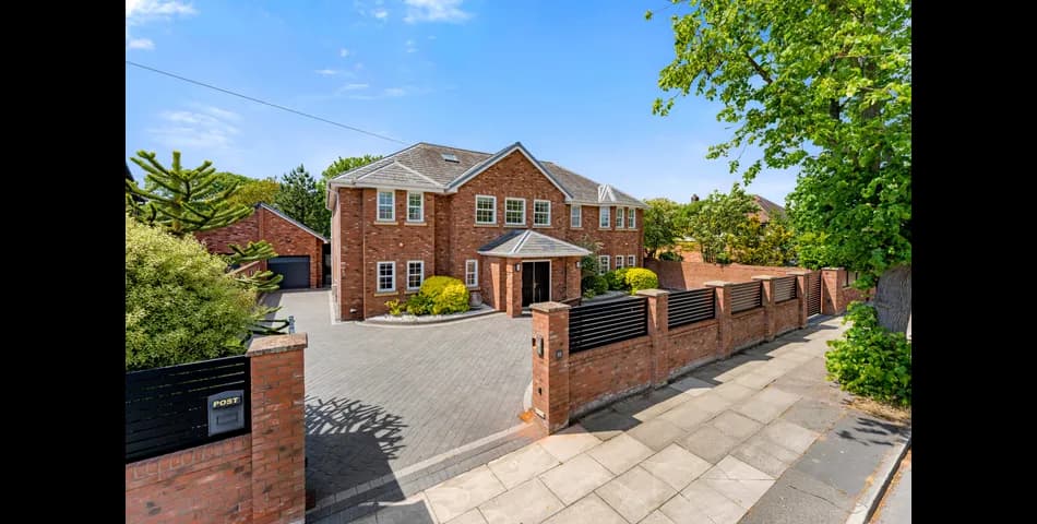 Property Image 0