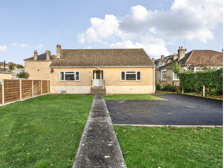 Karena Westfield Park South, BA1 3HT