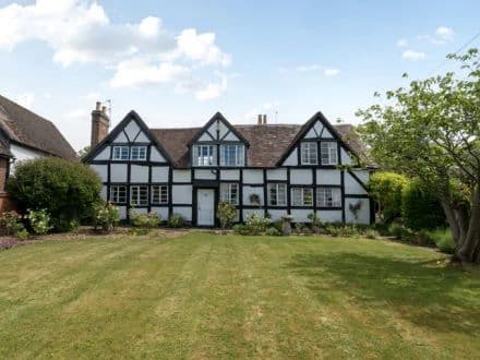 Old Pear Tree Cottage, Crowle, Worcester WR7 4AT