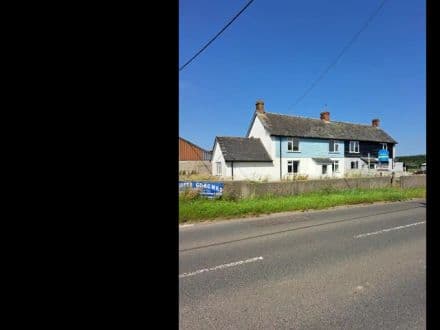 SEMI-DETACHED HOUSE FOR IMPROVEMENT ON VILLAGE OUTSKIRTS