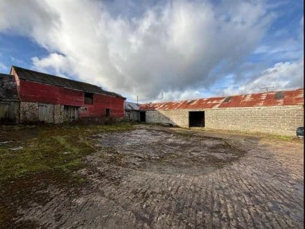 Barns at Aish Barton - Nr Okehampton