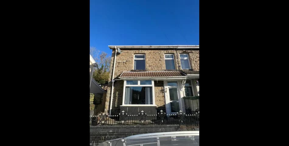 Property Image 0