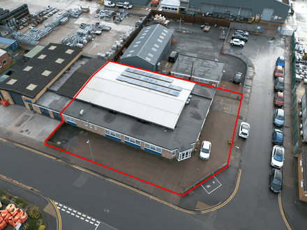 Crossroads House, Weir Lane, Worcester, WR2 4AY