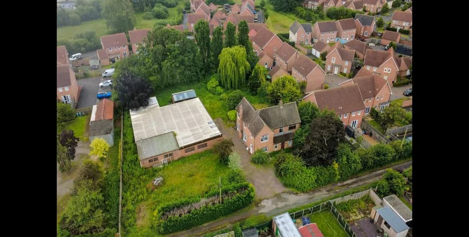 Property Image 0