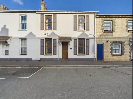 Renovated Four Bedroom Terraced Home - Close to Beach - Combe Martin (EX34)